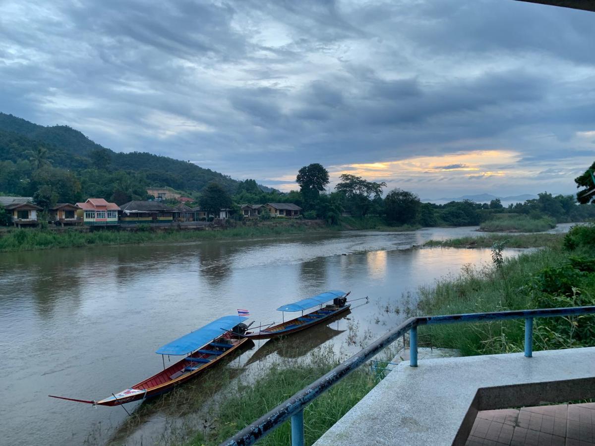 Saranya River House สรัญญาริเวอร์เฮาส์ Mae Ai Bagian luar foto